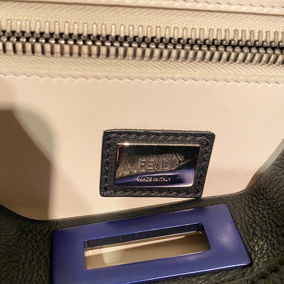 Fendi peekaboo x-tote - Picture 6 of 9